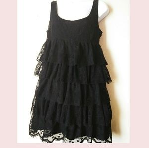 EUC Zara Layered Lace Shift Dress